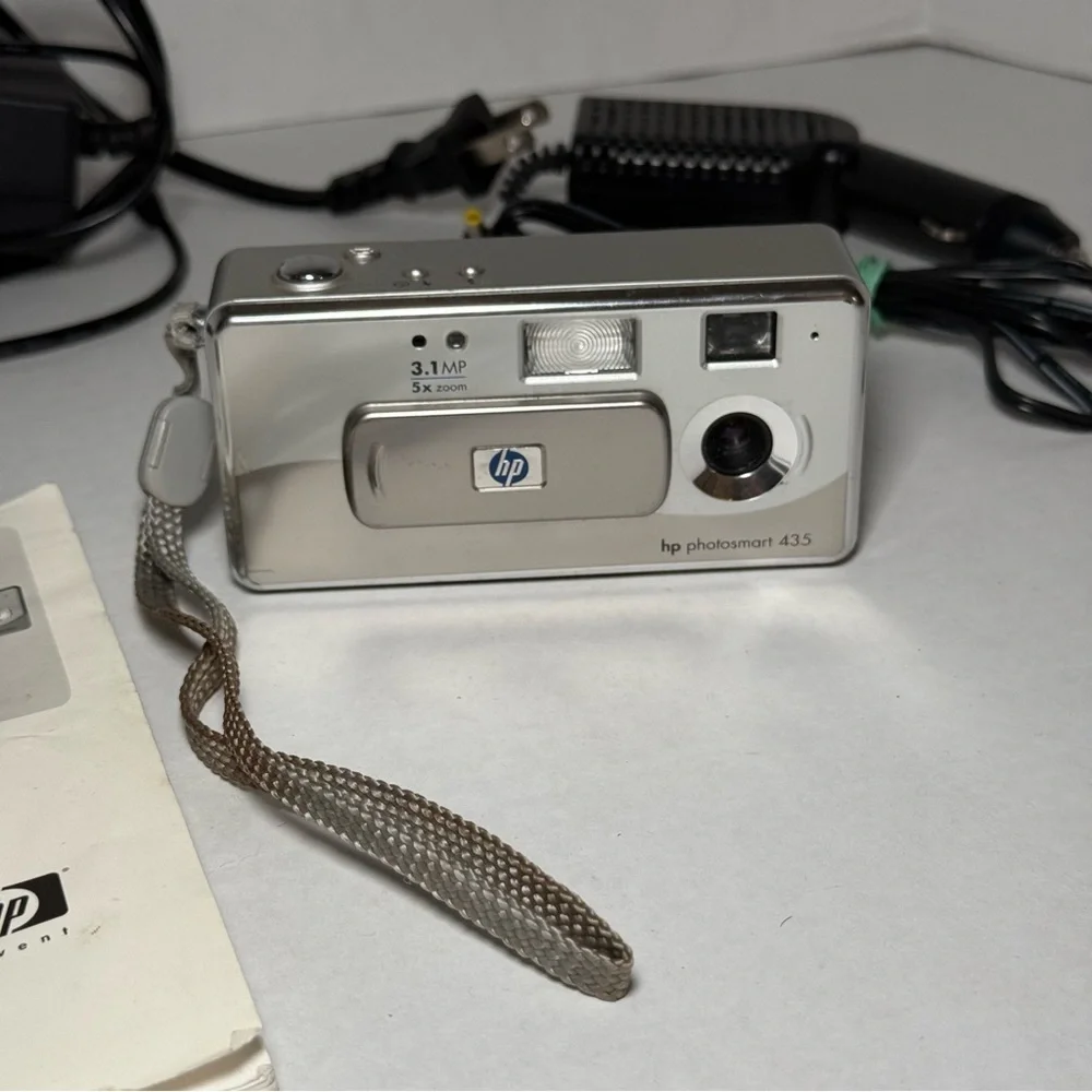 HP Photosmart Camera w/ Accessories